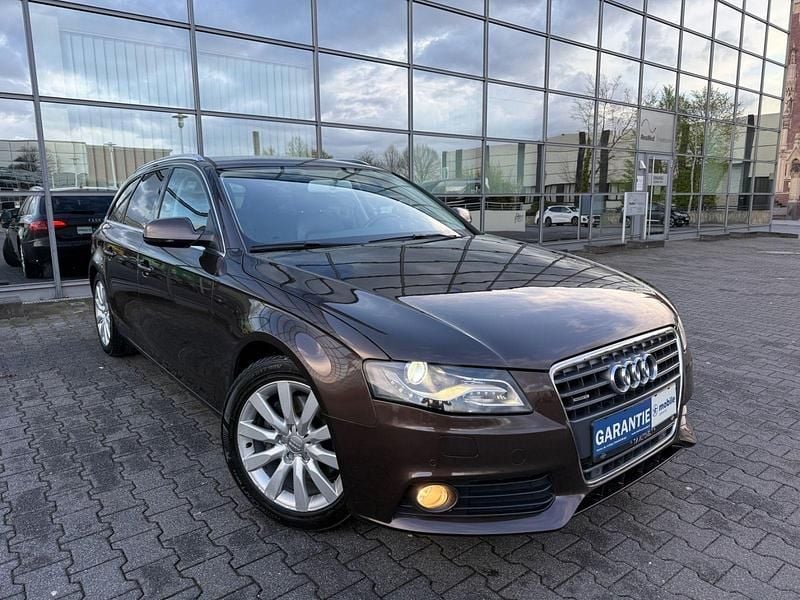 Gebraucht Audi A4 Ambiente 211 PS (155 kW) 2011 Braun Kombi
