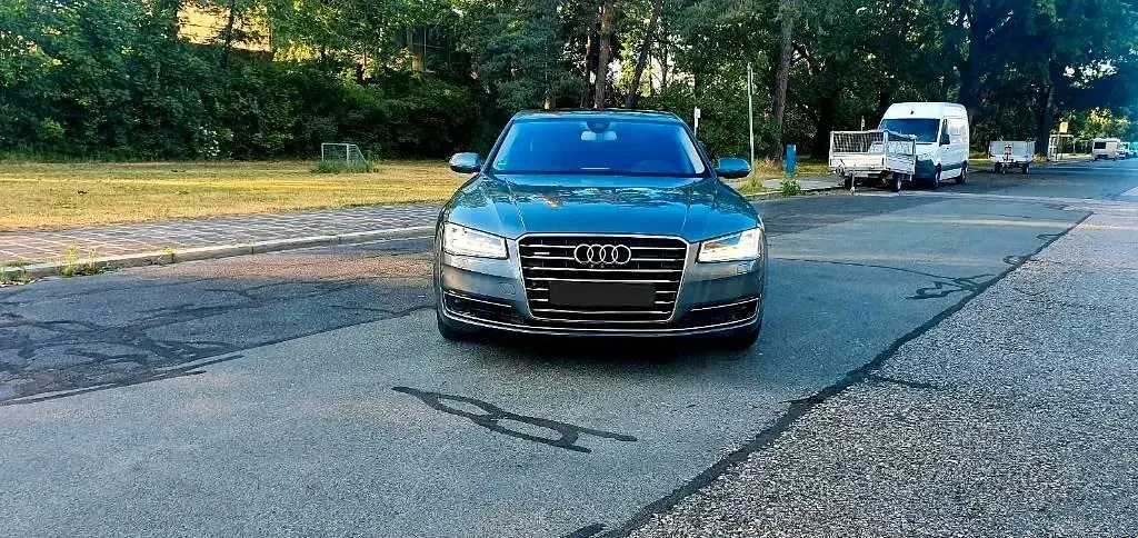Gebraucht Audi A8 Comfort 385 PS (283 kW) 2017 Grau Limousine