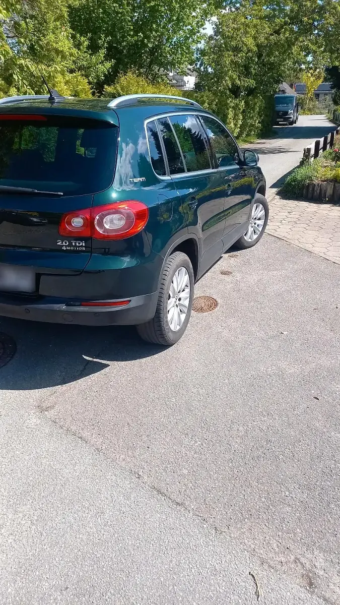 Gebraucht VW Tiguan 140 PS (102 kW) 2011 Grün SUV