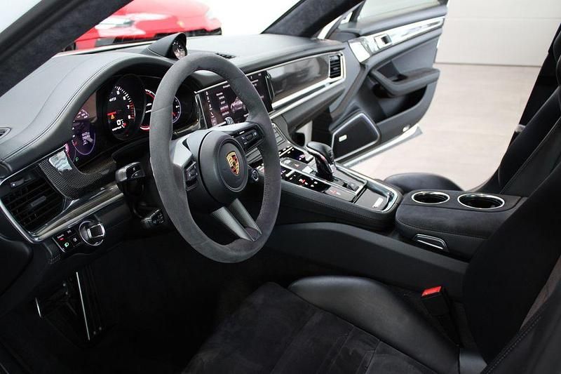 Gebraucht Porsche Panamera GTS Sport 480 PS (353 kW) 2021 Pure white / weiss Limousine