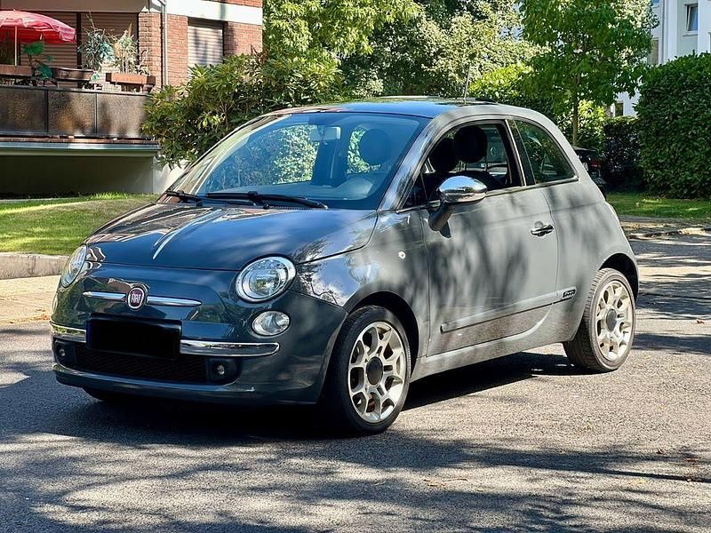 Grau Gebraucht 2013 Fiat 500 Lounge Kleinwagen | 6.899 € (Superpreis) - Bild 1/4