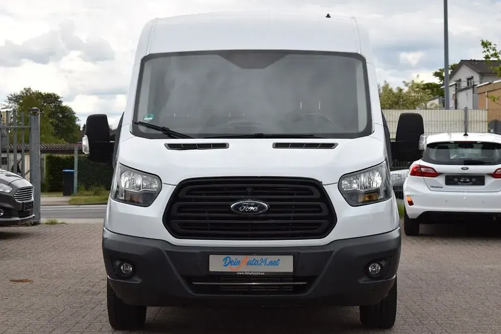 Begagnad Ford Transit 105 HK (77 kW) 2016 Vit Minibuss