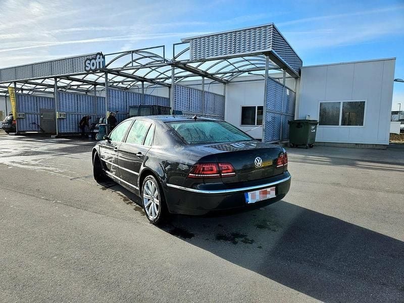 Usata VW Phaeton 245 CV (180 kW) 2014 Nero Berlina