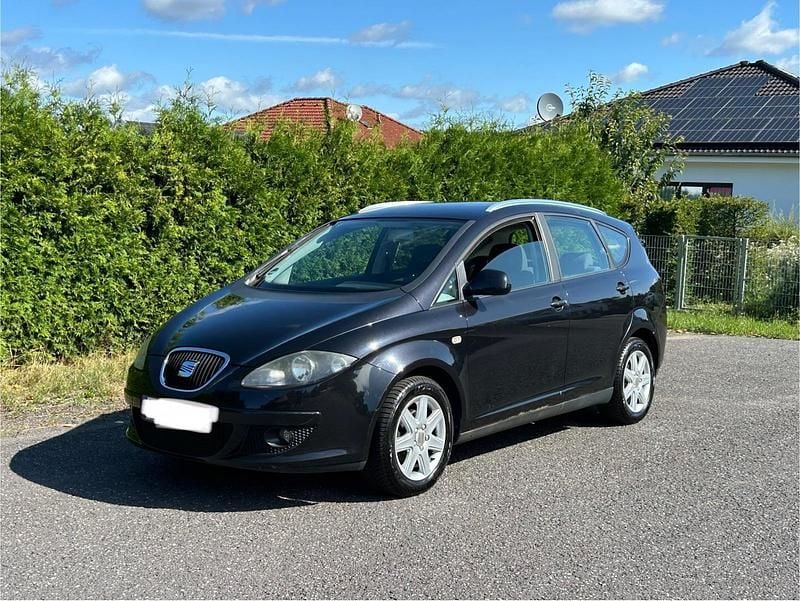 Schwarz Gebraucht 2008 Seat Altea XL Van / Kleinbus | 1.950 € (Superpreis) - Bild 1/4