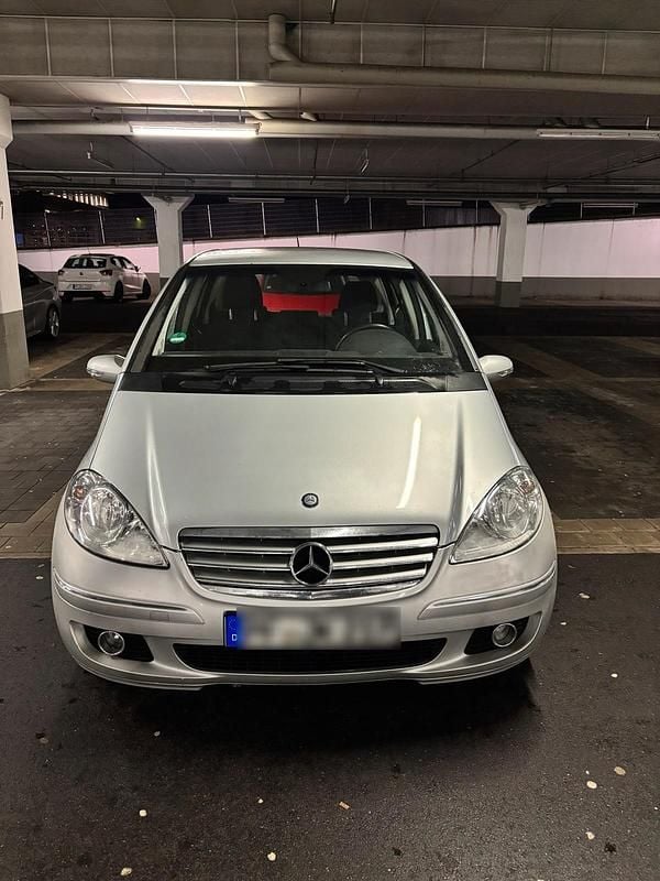 Grau Gebraucht 2006 Mercedes A150 Kleinwagen | 350 € (Superpreis) - Bild 1/4