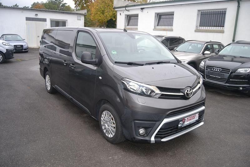 Gebraucht Toyota Proace 122 PS (89 kW) 2020 Grau Van / Kleinbus