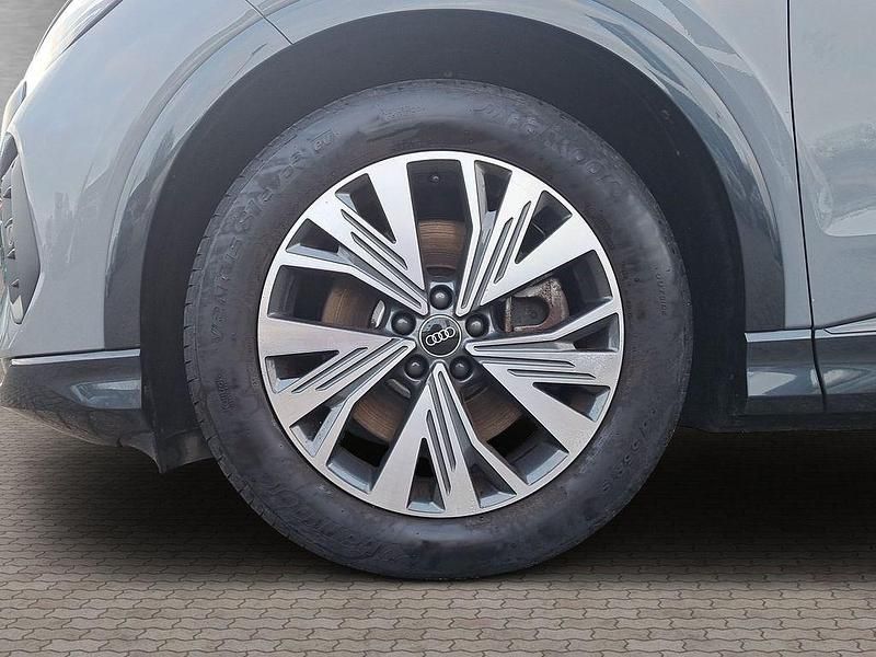 Gebraucht Audi Q4 e-tron Basis 219 kW (299 PS) 2022 Grau SUV
