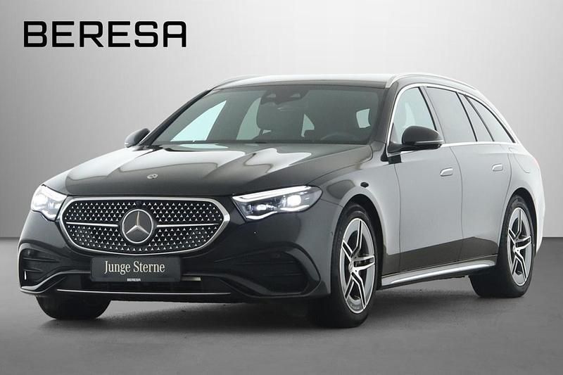 Grau Gebraucht 2024 Mercedes E300 AMG Kombi | 51.765 € (Guter Preis) - Bild 1/4
