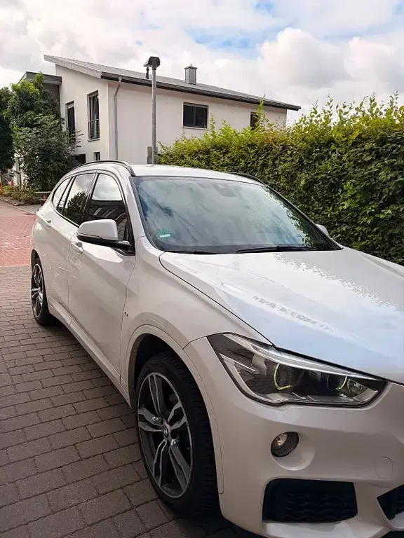 Gebraucht BMW X1 M Sport 150 PS (110 kW) 2015 Weiß SUV