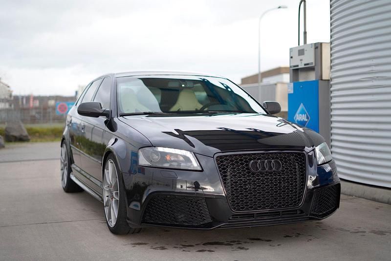 Schwarz Gebraucht 2012 Audi RS3 Ambiente Kleinwagen | 31.500 € (Guter Preis) - Bild 1/4