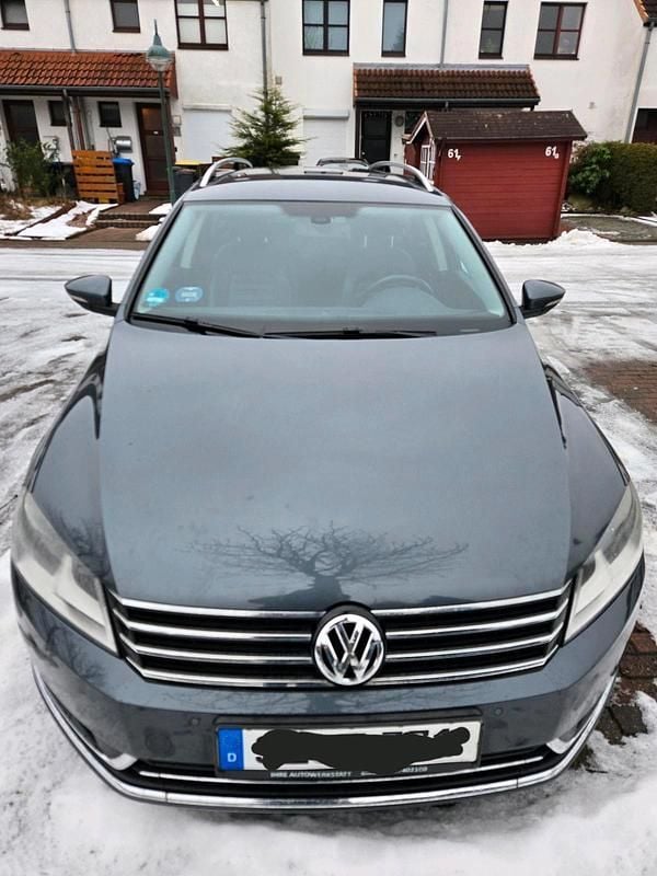 Gebraucht VW Passat 160 PS (117 kW) 2013 Grau Kombi