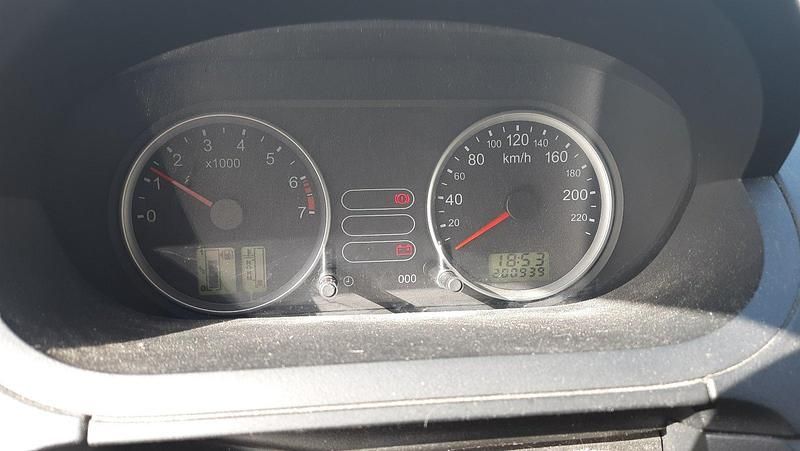 Gebraucht Ford Fiesta 80 PS (58 kW) 2004 Silber Kleinwagen