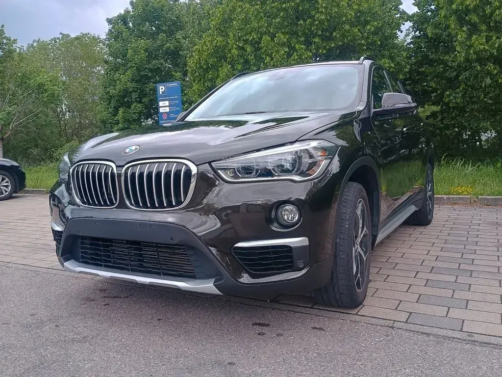 Używany BMW X1 xLine 192 KM (141 kW) 2018 Brązowy SUV