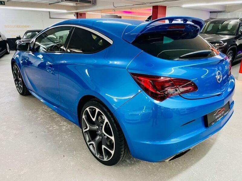 Gebraucht Opel Astra GTC OPC 280 PS (205 kW) 2016 Blau Coupé