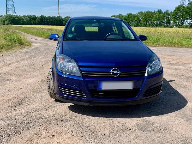 Gebraucht Opel Astra 105 PS (77 kW) 2005 Blau Kleinwagen