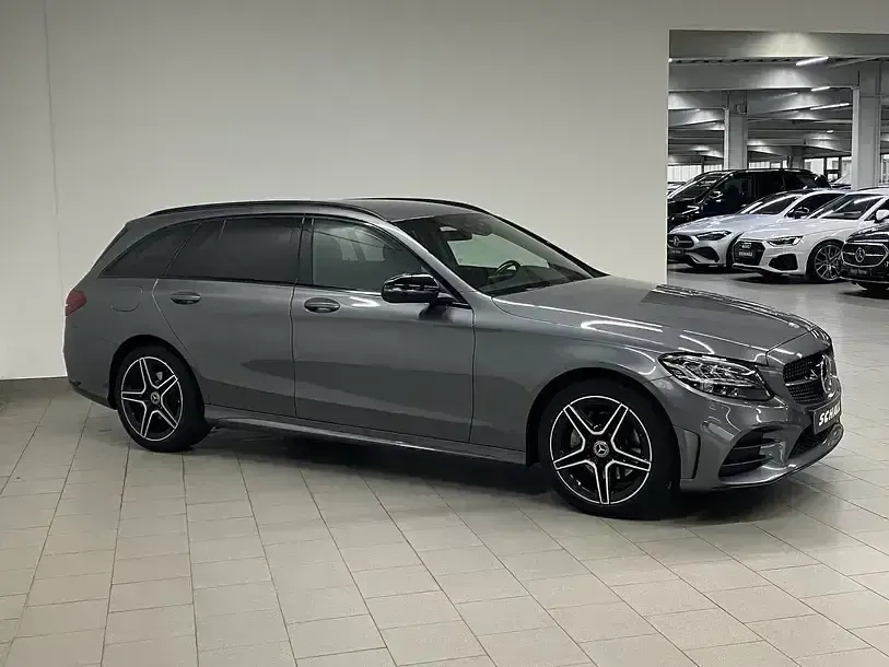Gebraucht Mercedes C220 AMG 194 PS (142 kW) 2020 Grau Limousine