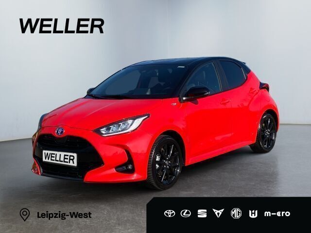 Rot Gebraucht 2023 Toyota Yaris Hybrid Style Kleinwagen | 24.990 € (Teuer) - Bild 1/3