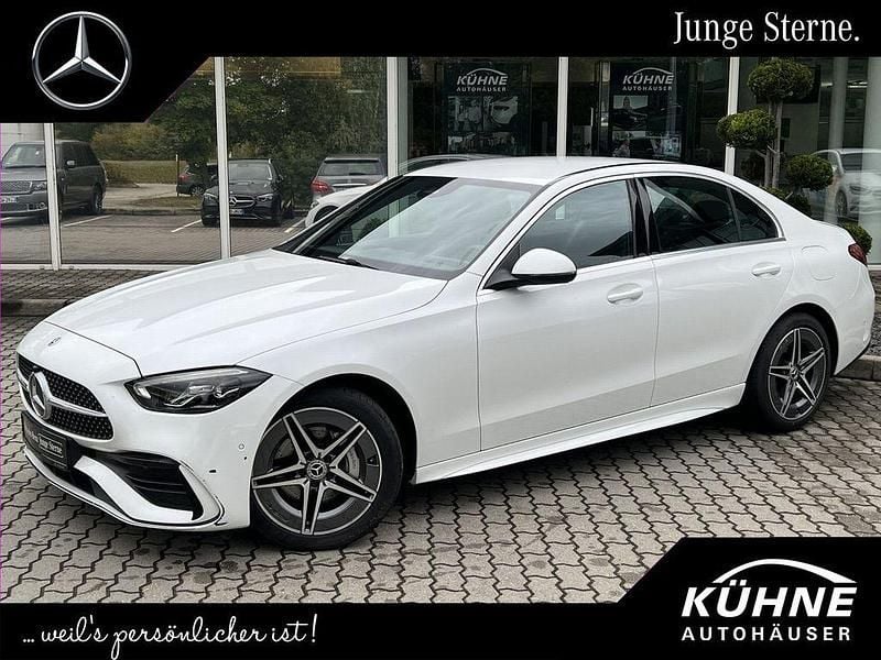 Weiß Gebraucht 2023 Mercedes C400 AMG line Limousine | 41.490 € (Superpreis) - Bild 1/4