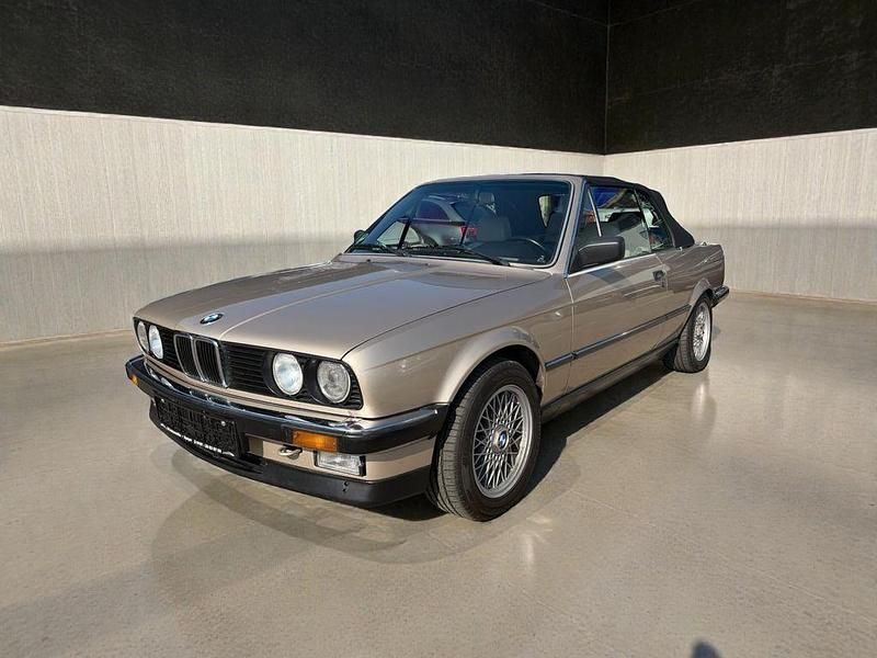 Gebraucht BMW 325 170 PS (125 kW) 1990 Gold Cabrio