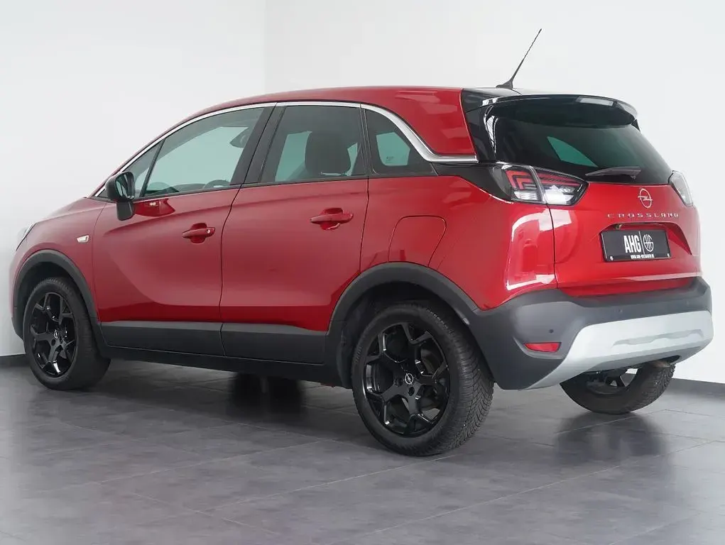 Gebraucht Opel Crossland Elegance 110 PS (80 kW) 2024 Peperoncino red SUV
