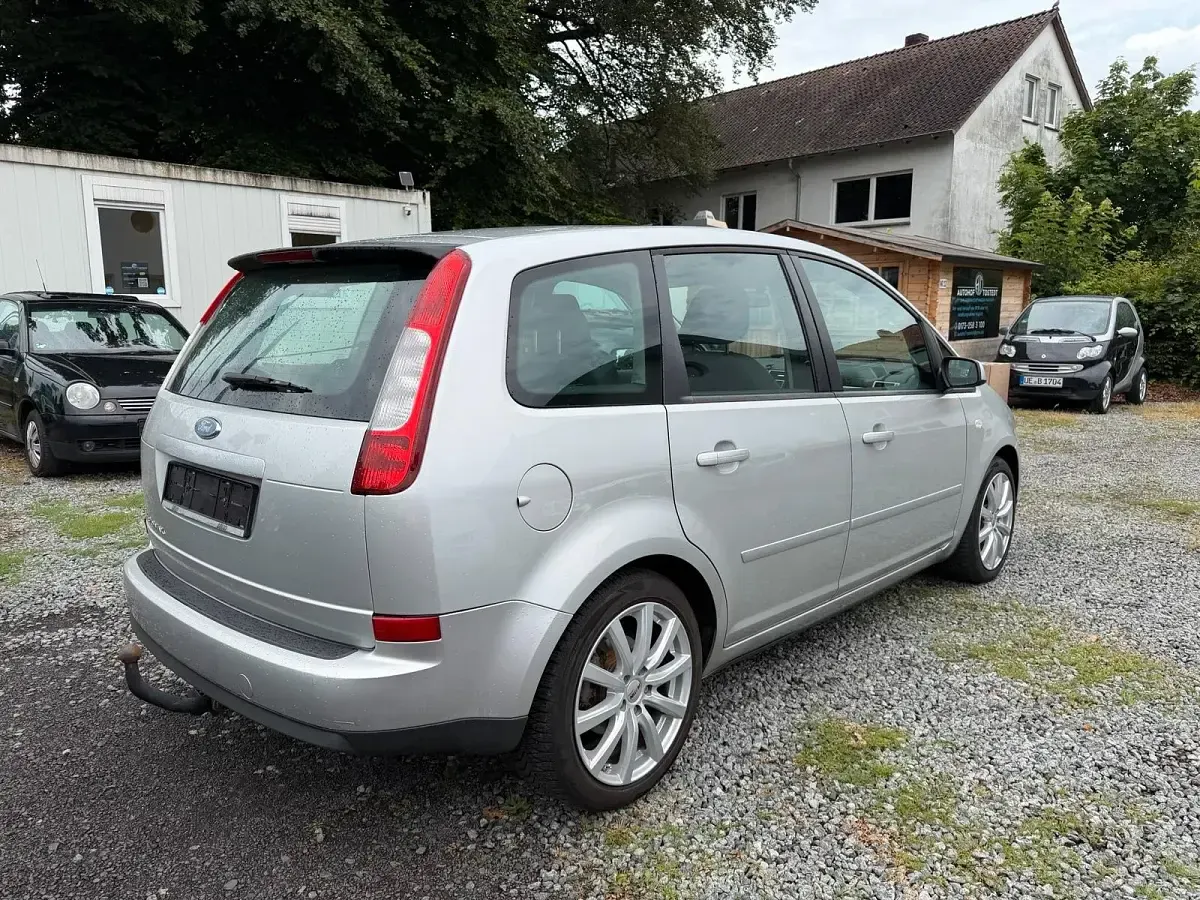 Gebraucht Ford C-MAX Futura 125 PS (91 kW) 2006 Silber Van / Kleinbus