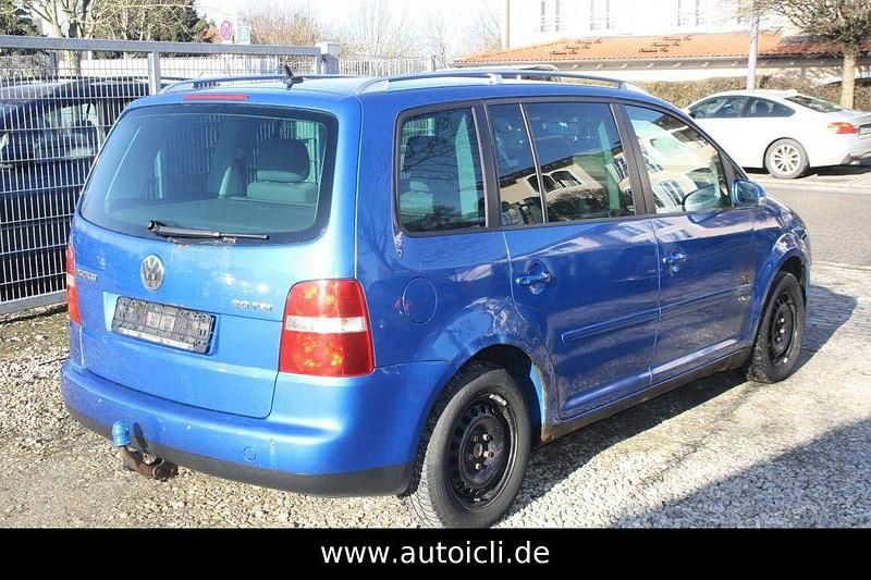 Gebraucht VW Touran Highline 150 PS (110 kW) 2004 Blau Van / Kleinbus