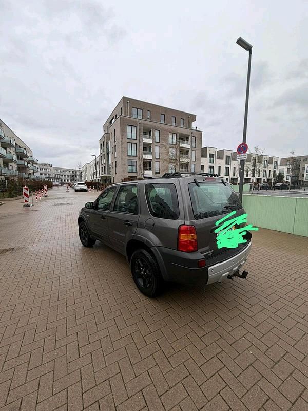 Gebraucht Ford Maverick 150 PS (110 kW) 2006 Grau SUV