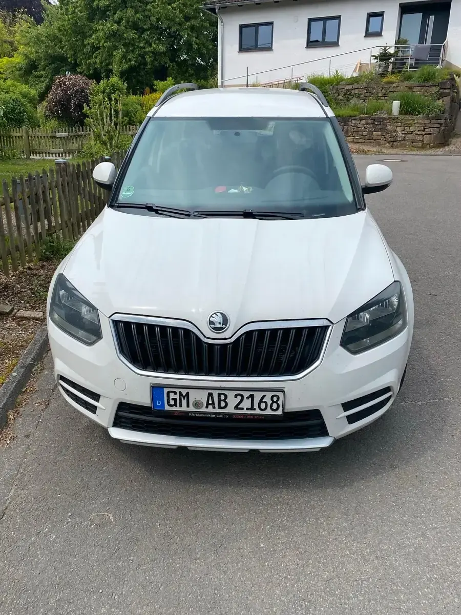 Gebraucht Skoda Yeti 110 PS (80 kW) 2014 Weiß SUV