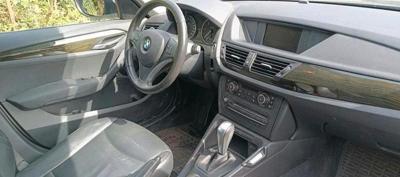 Gebraucht BMW X1 204 PS (150 kW) 2011 Braun SUV