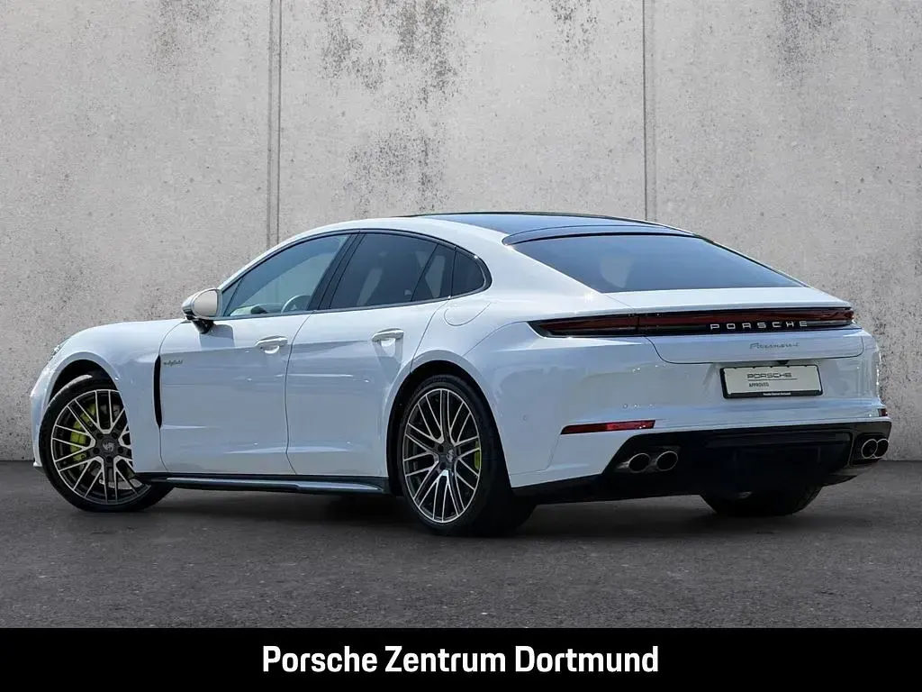 Gebraucht Porsche Panamera 4 E-Hybrid 470 PS (345 kW) 2025 Weiss Kleinwagen