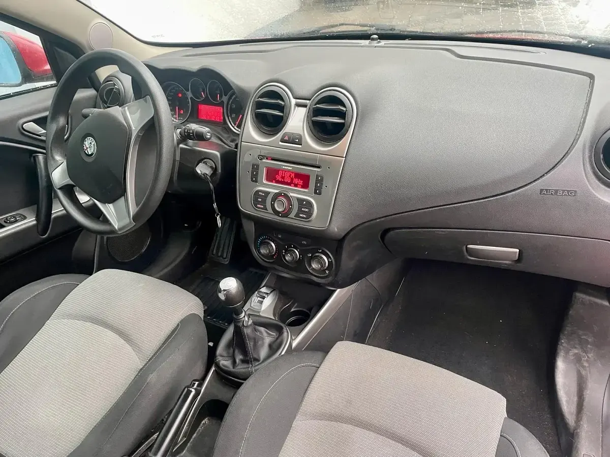 Gebraucht Alfa Romeo MiTo 79 PS (58 kW) 2009 Rot Kleinwagen