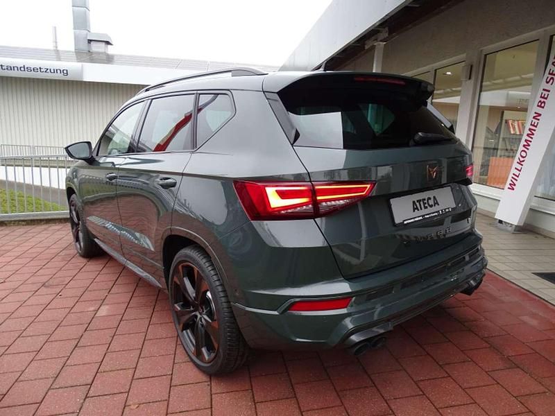 Neu Cupra Ateca VZ 300 PS (220 kW) 2025 Dark forest grün (metallic) SUV