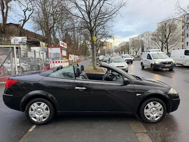 Schwarz Gebraucht 2007 Renault Mégane Cabriolet Cabrio | 3.980 € (Etwas zu teuer) - Bild 1/4
