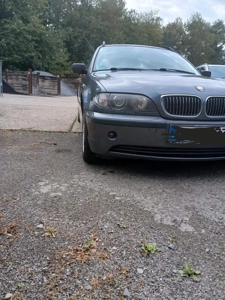 Gebraucht BMW 320 170 PS (125 kW) 2002 Grau Kombi