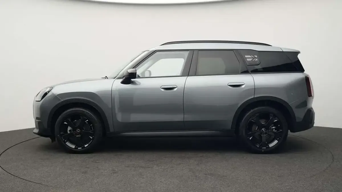 Gebraucht Mini Countryman Classic 163 PS (119 kW) 2025 Grün SUV