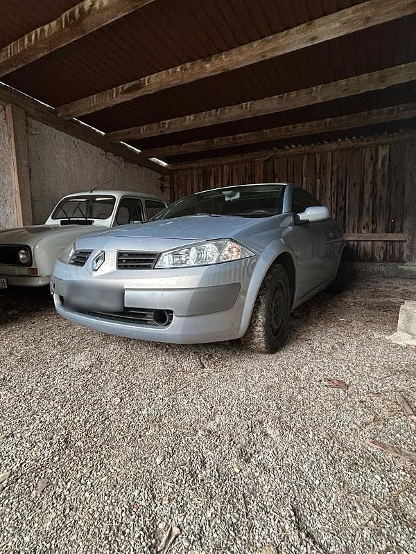 Gebraucht Renault Mégane Cabriolet 110 PS (80 kW) 2004 Silber Cabrio