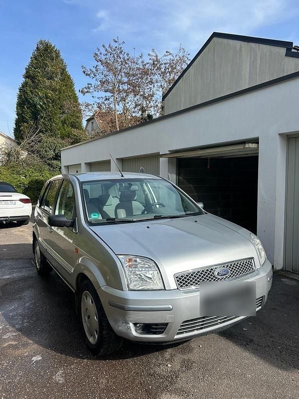 Gebraucht Ford Fusion 100 PS (73 kW) 2005 Kleinwagen