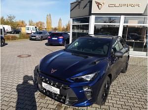 Neu Cupra Terramar VZ 265 PS (194 kW) 2025 Blau (cosmos blau metallic) SUV