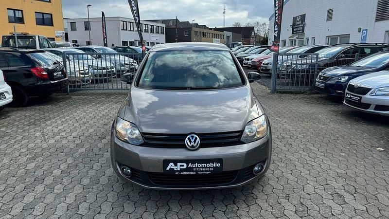 Gebraucht VW Golf Plus Cross Match 140 PS (102 kW) 2012 Braun Van / Kleinbus