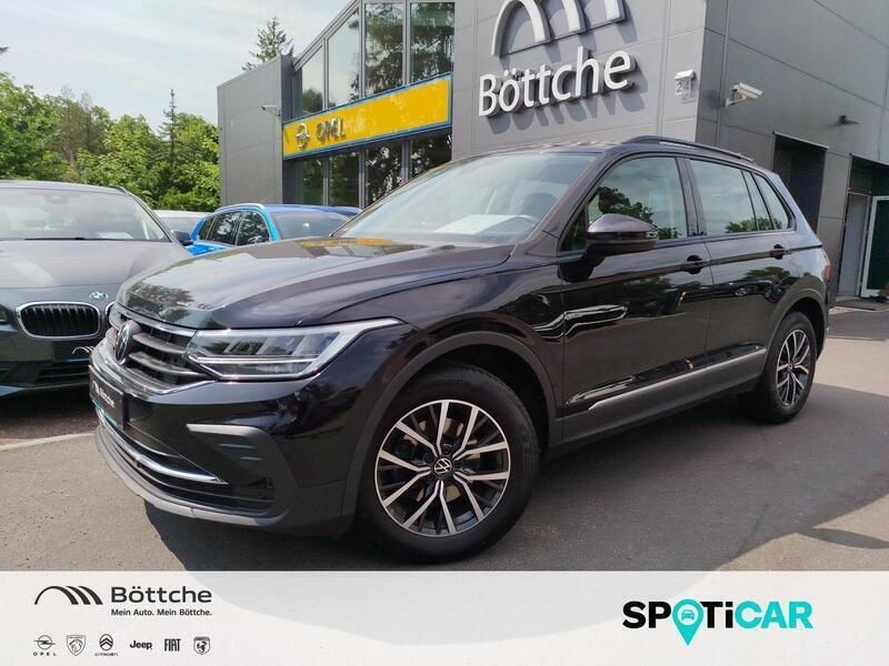 Deep black perleffekt Gebraucht 2023 VW Tiguan Life SUV | 22.780 € (Guter Preis) - Bild 1/4