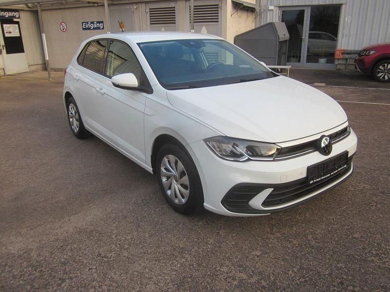 Gebraucht VW Polo Life 95 PS (69 kW) 2023 Weiß Limousine
