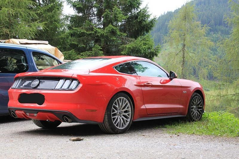 Gebraucht Ford Mustang GT 421 PS (309 kW) 2016 Rot Coupé