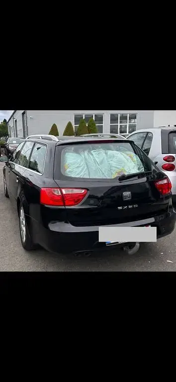 Gebraucht Seat Exeo Reference 143 PS (105 kW) 2011 Schwarz Limousine