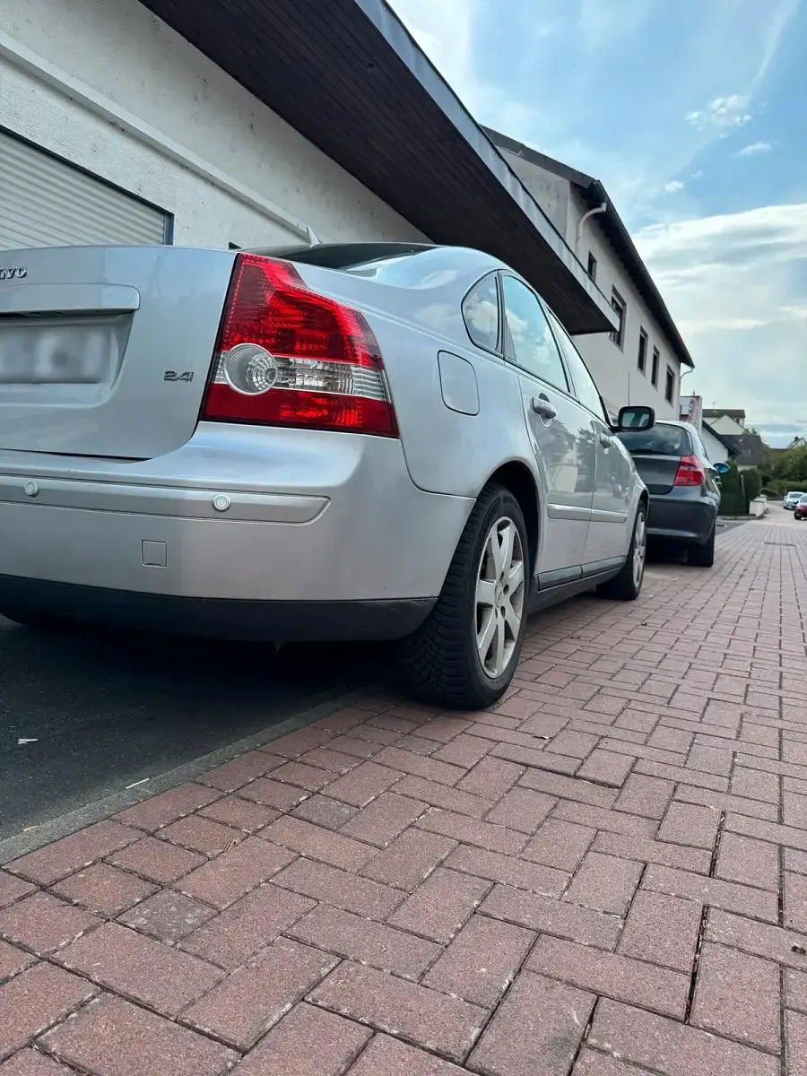 Gebraucht Volvo S40 170 PS (125 kW) 2004 Silber Limousine