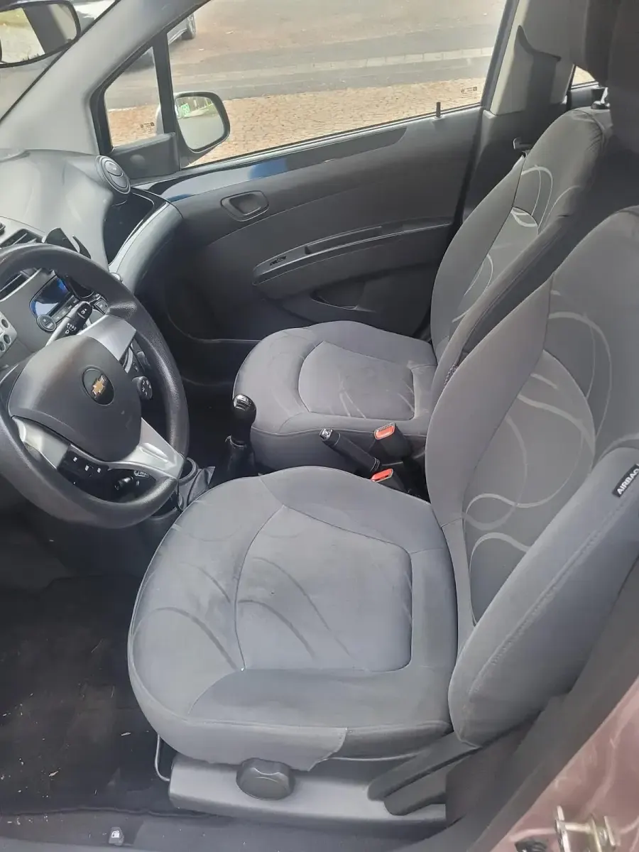 Gebraucht Chevrolet Spark 82 PS (60 kW) 2012 Silber Kleinwagen