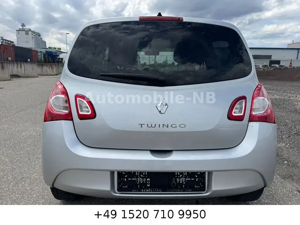 Gebraucht Renault Twingo Dynamique 75 PS (55 kW) 2013 Grau Kleinwagen