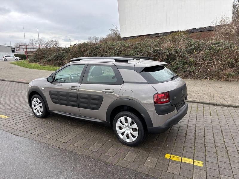 Gebraucht Citroën C4 PureTech 82 PS (60 kW) 2016 Braun Limousine