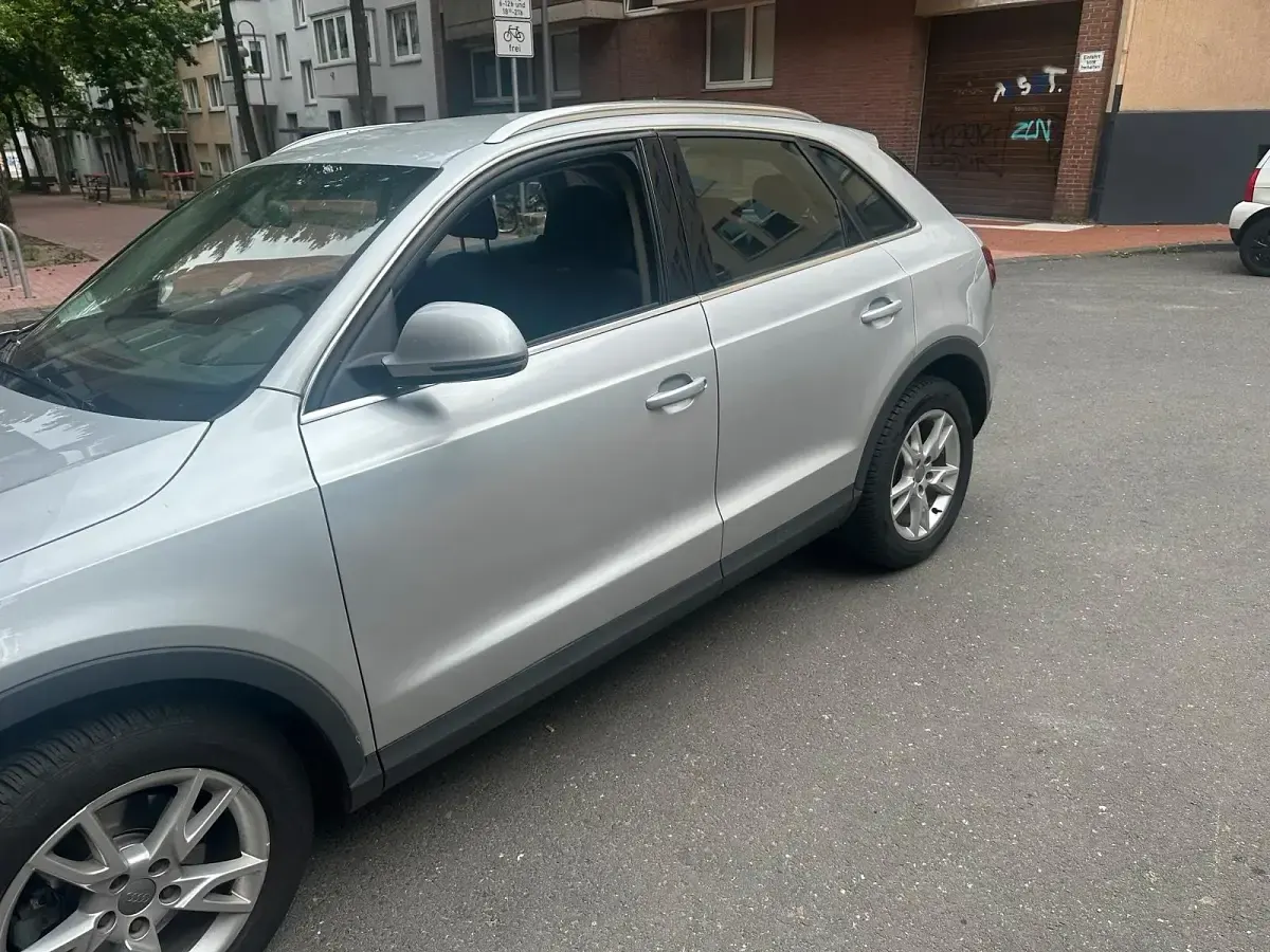 Gebraucht Audi Q3 177 PS (130 kW) 2013 Grau SUV