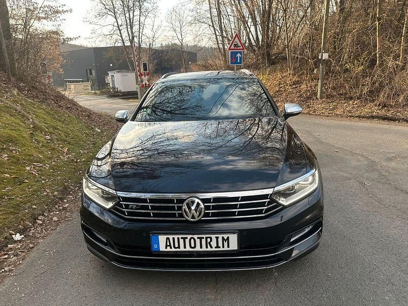 Gebraucht VW Passat Highline 190 PS (139 kW) 2017 Schwarz Kombi