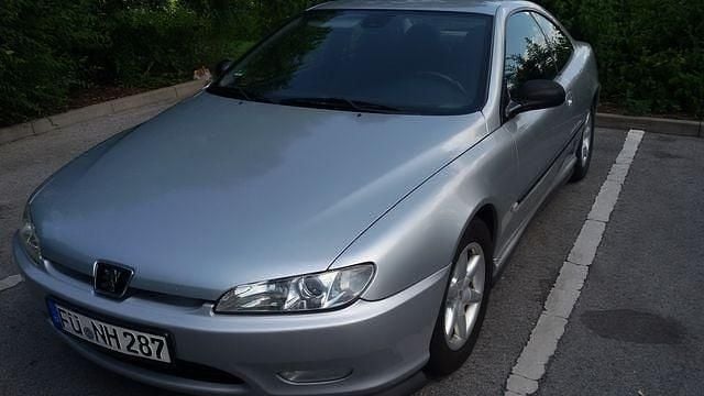 Gebraucht Peugeot 406 Coupe 184 PS (135 kW) 1999 Silber metallic Coupé